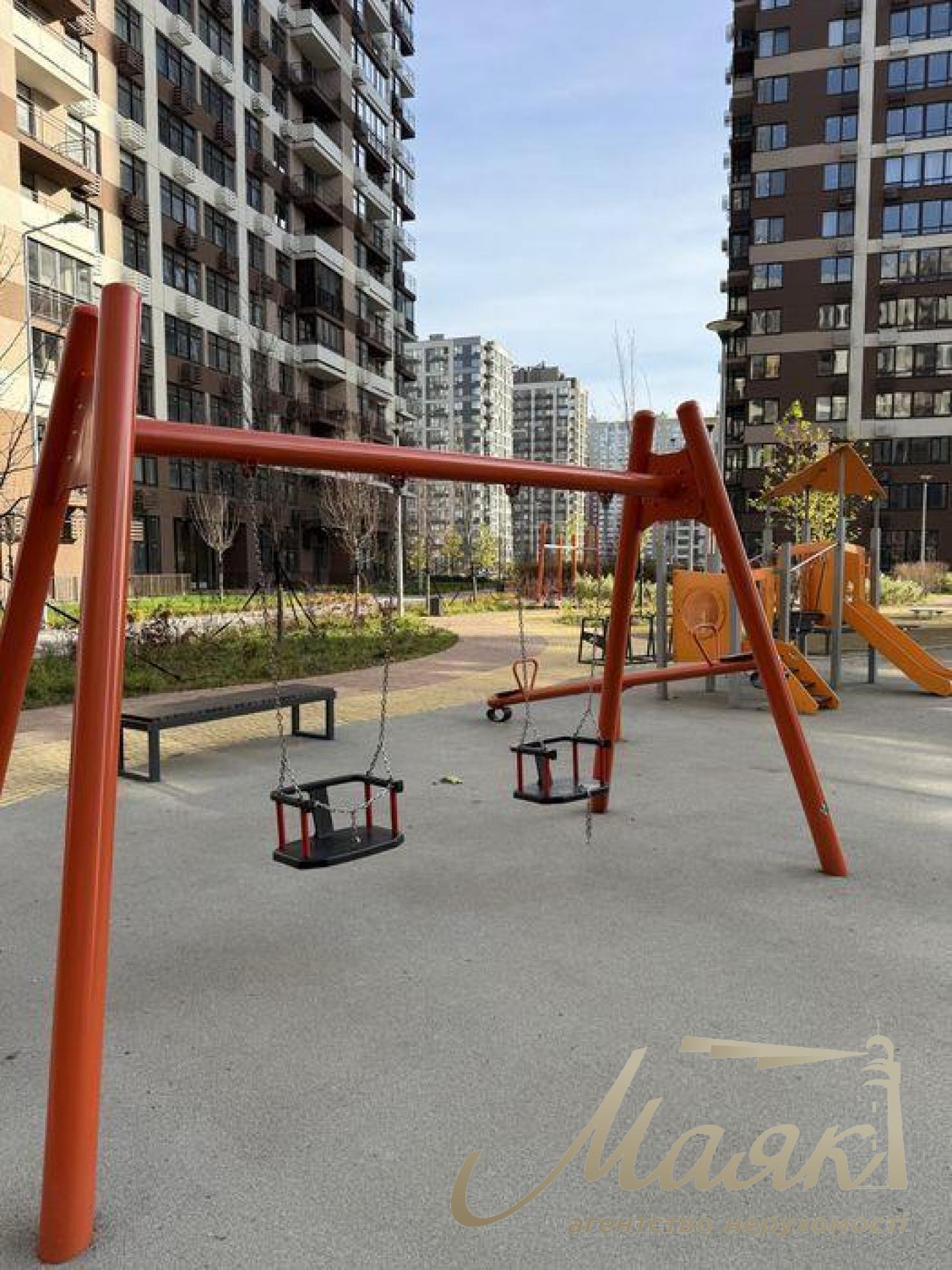 Продажа 2-к квартиры ЖК Варшавский-2, Подол, Виноградарь