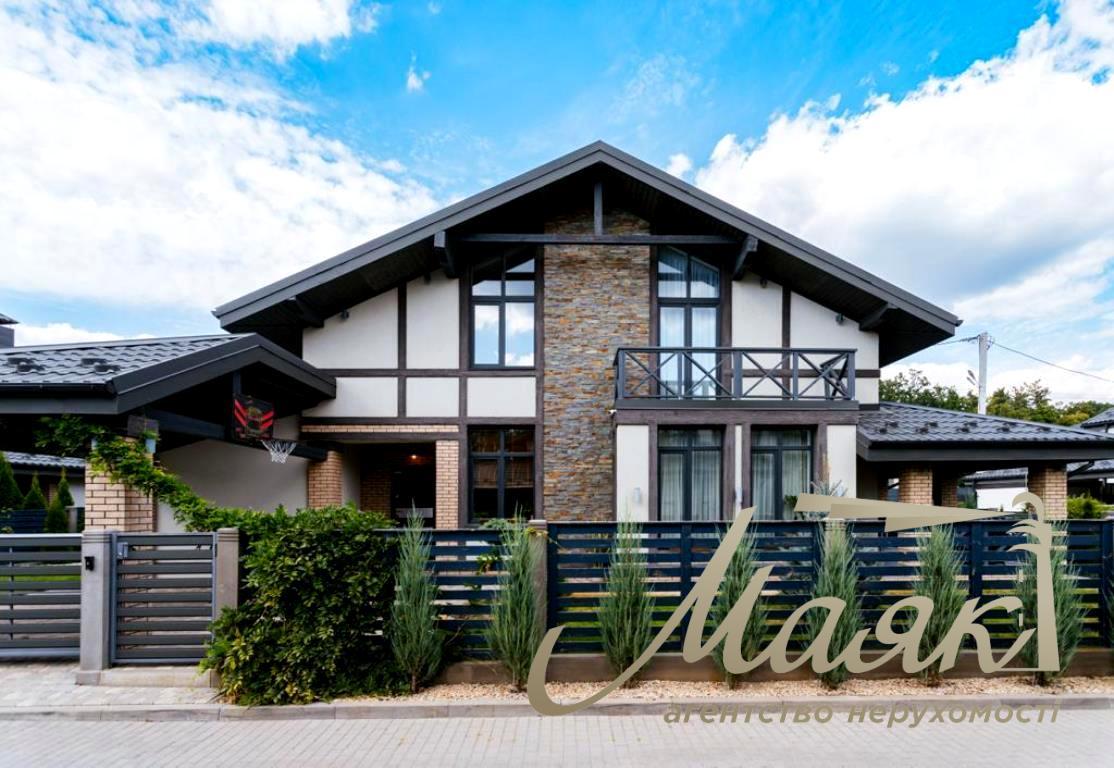 Rent a house 176m2 with. Kruglik KM "Kruglik" by the lake and coniferous forest