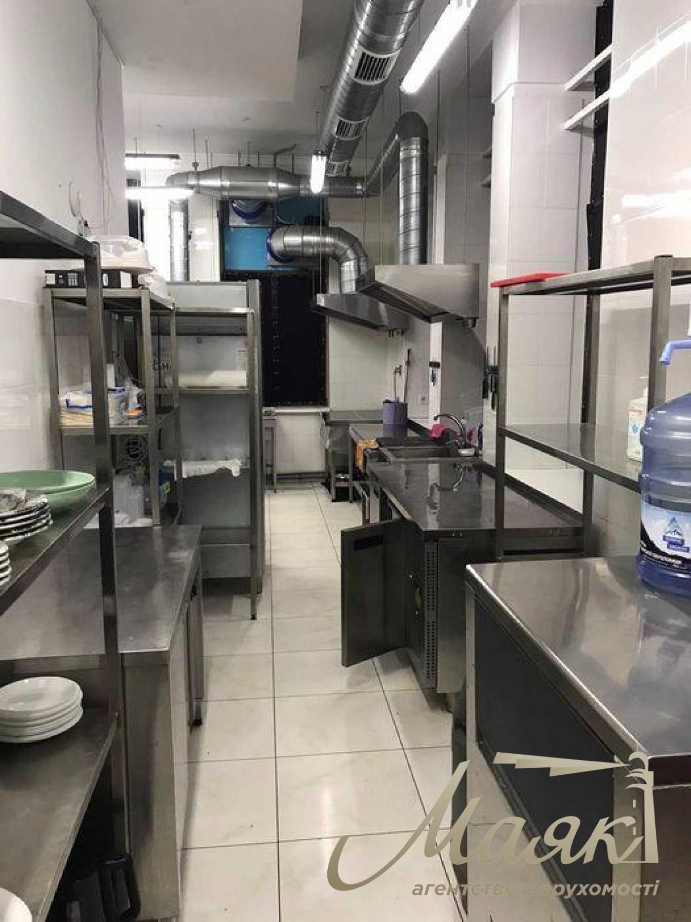 Оренда ресторану 630 м.кв. Бессарабський ринок, Центр
