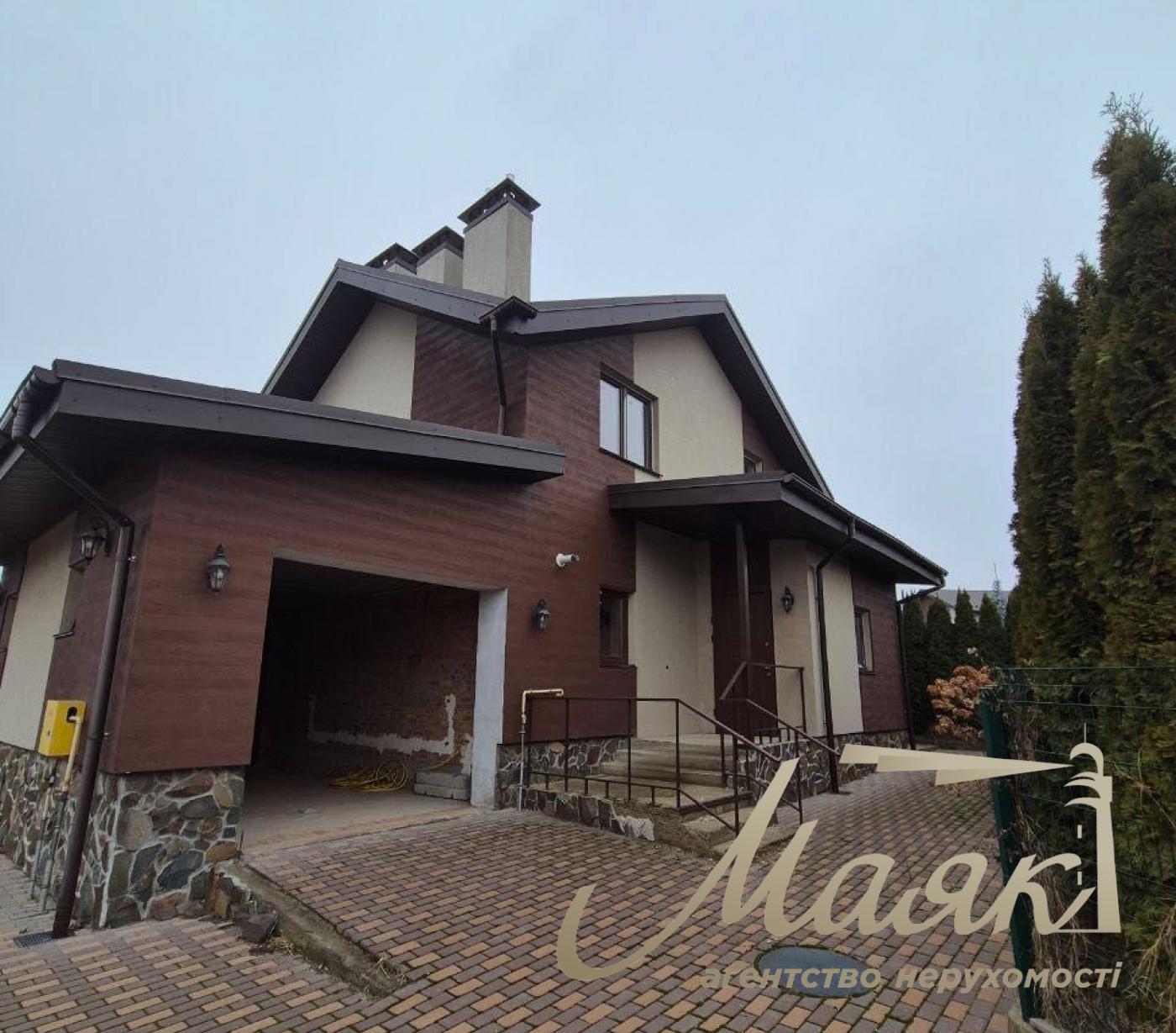 For sale house 174m2 in the closed KG New Concha Zaspa. village Khodosovka.