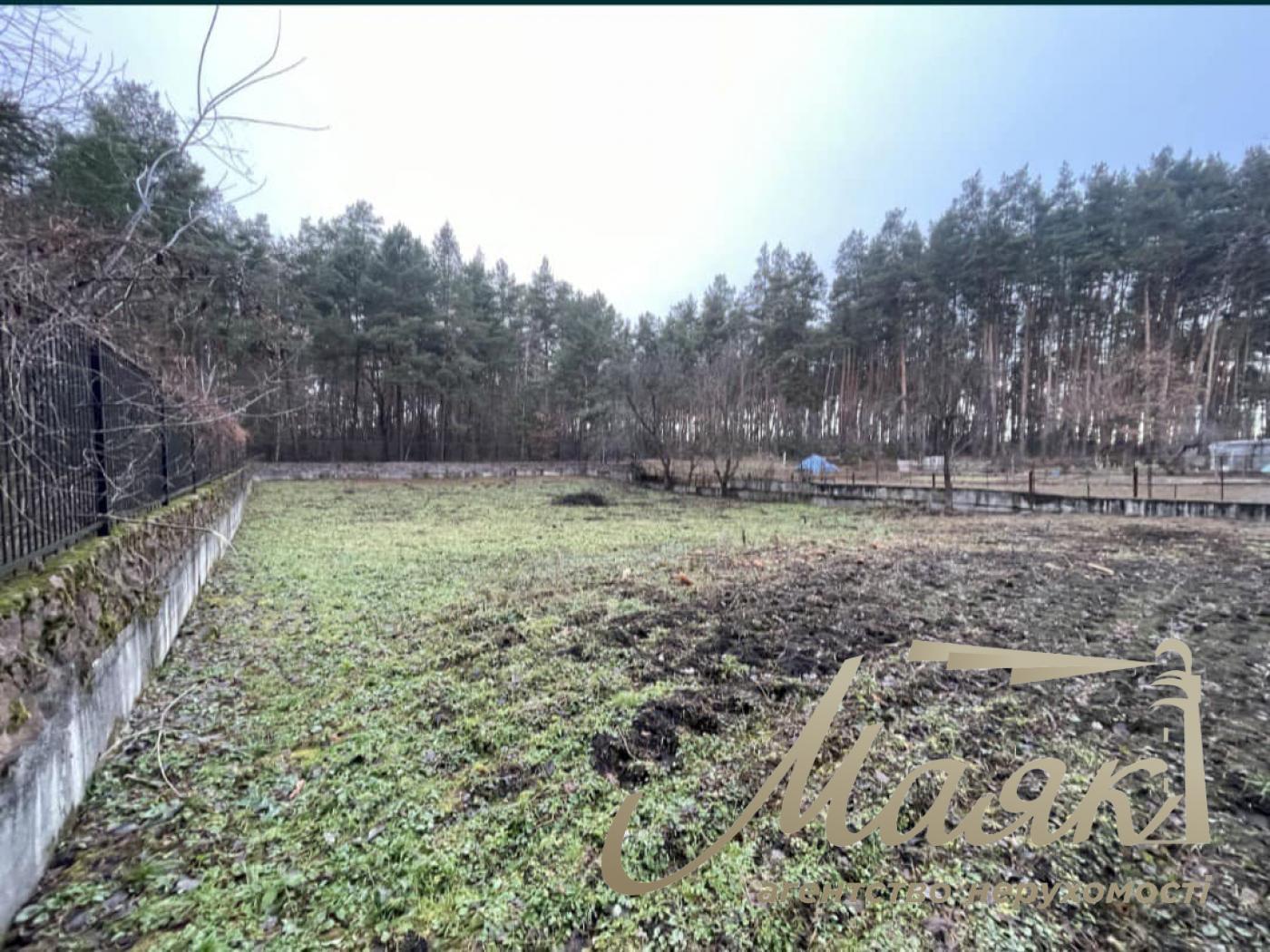 Продаж землі під інд. будівництво в лісі. село Білогородка.