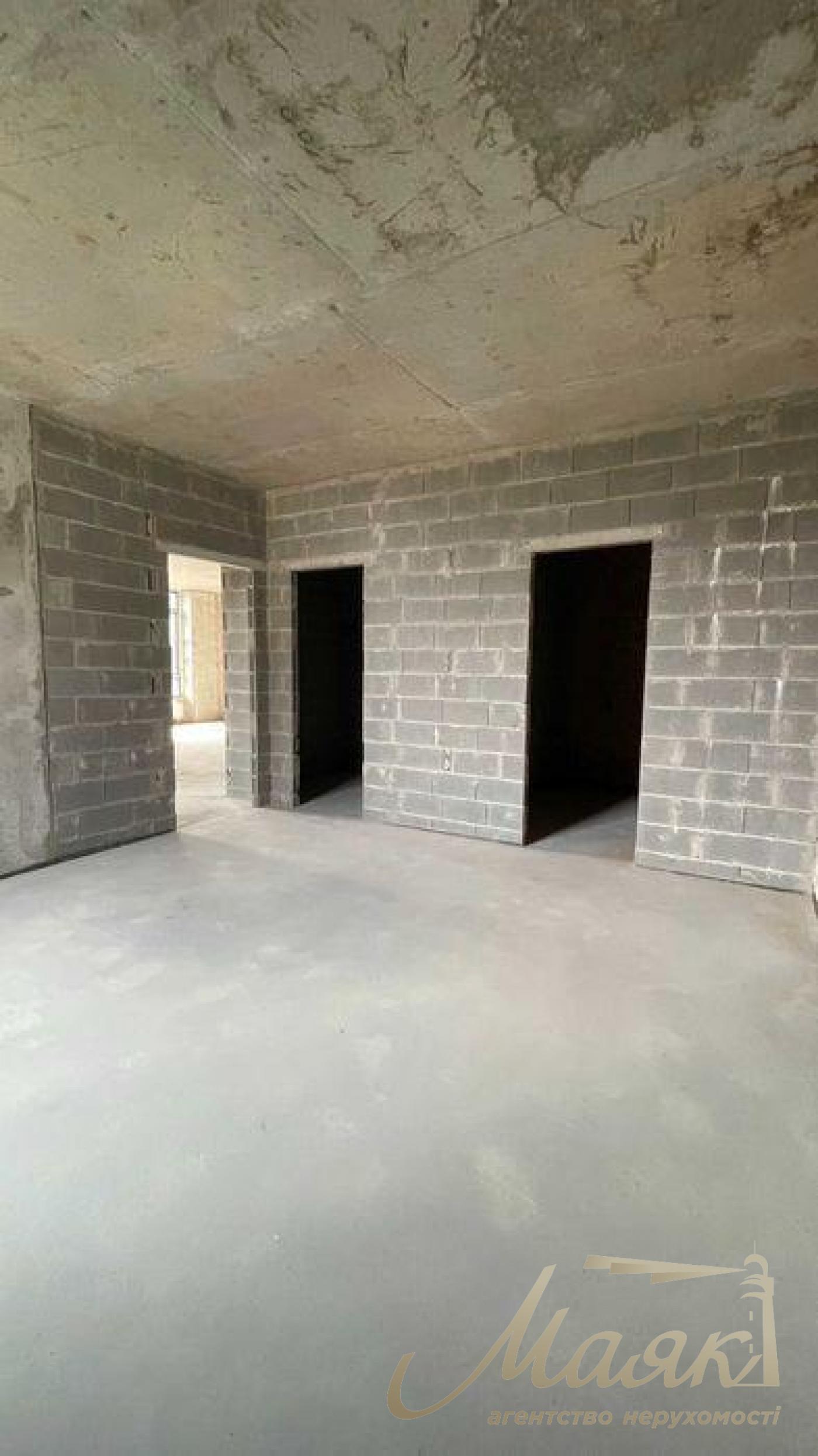 Продаж 4-кімнатної квартири ЖК Трініті, вул. Тютюнника