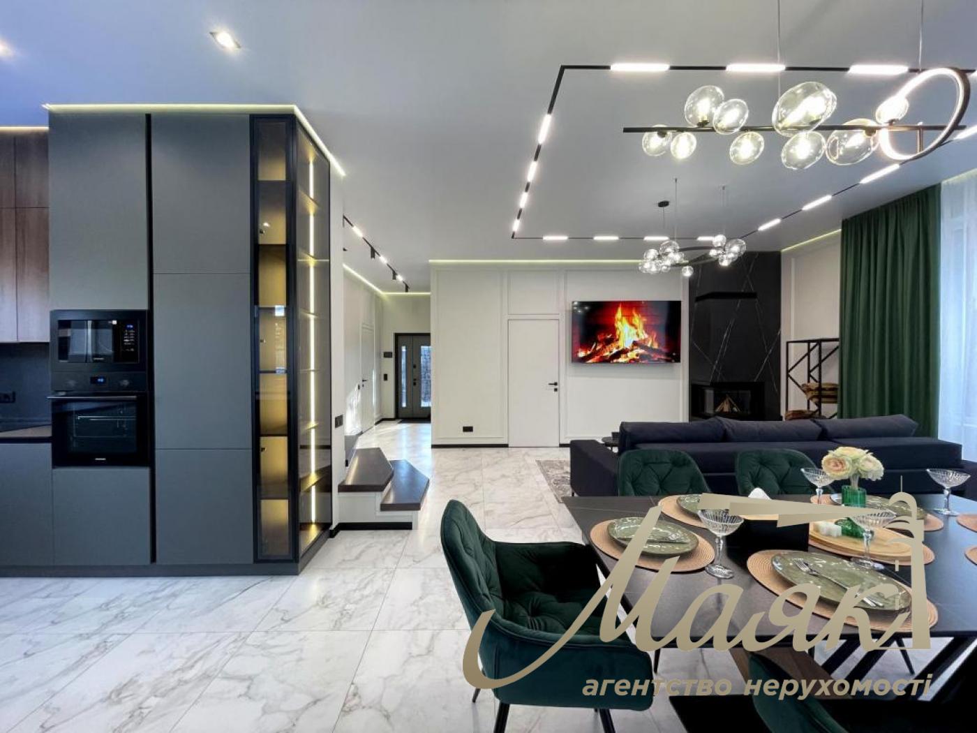 Продажа дома 180м2 в с. Ходосовка,  КМ «Новая Ходосовка», Обуховское направление, Киевская область. 