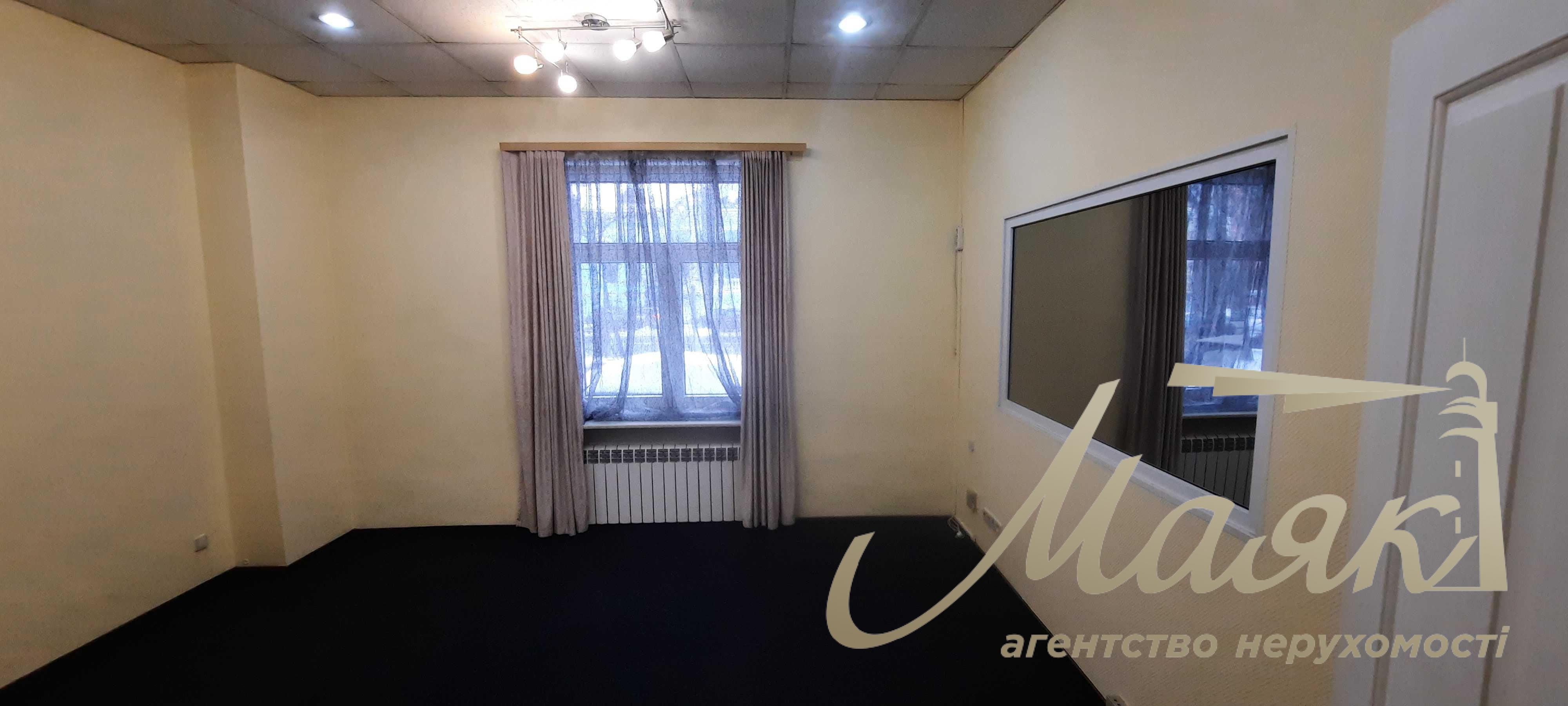Продаж комерційного приміщення, фасад, Мазепи 3, Печерськ