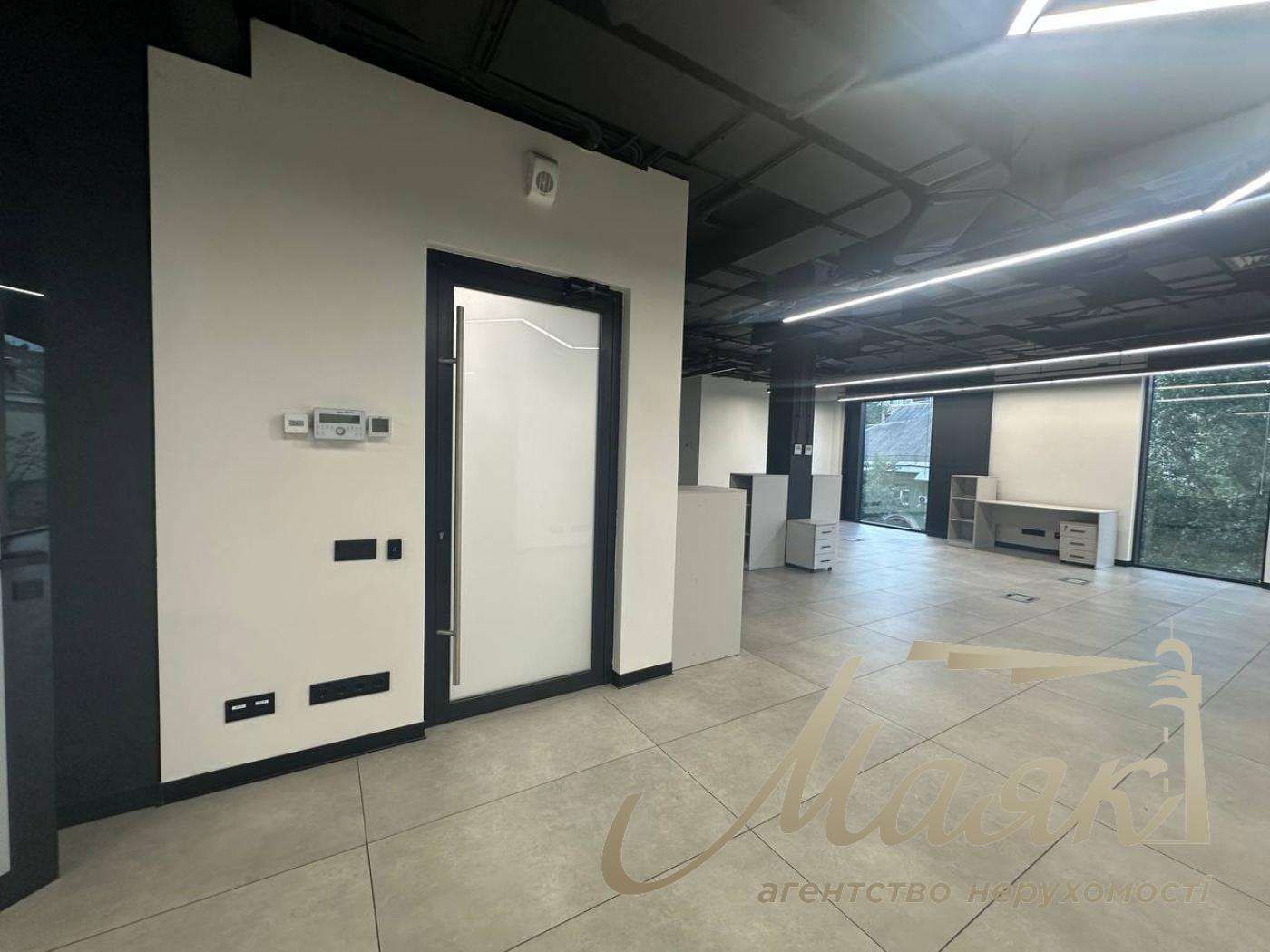 Оренда офісу площею 318 м² у бізнес-центрі G Park класу А, Голосіївський район.