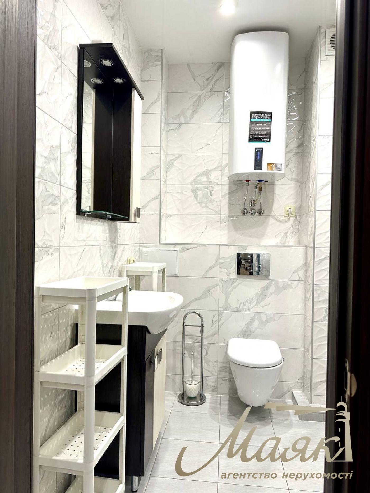 Аренда 1 комнатной квартиры в ЖК Бристоль по ул.Лобановского 144, метро Демеевская.