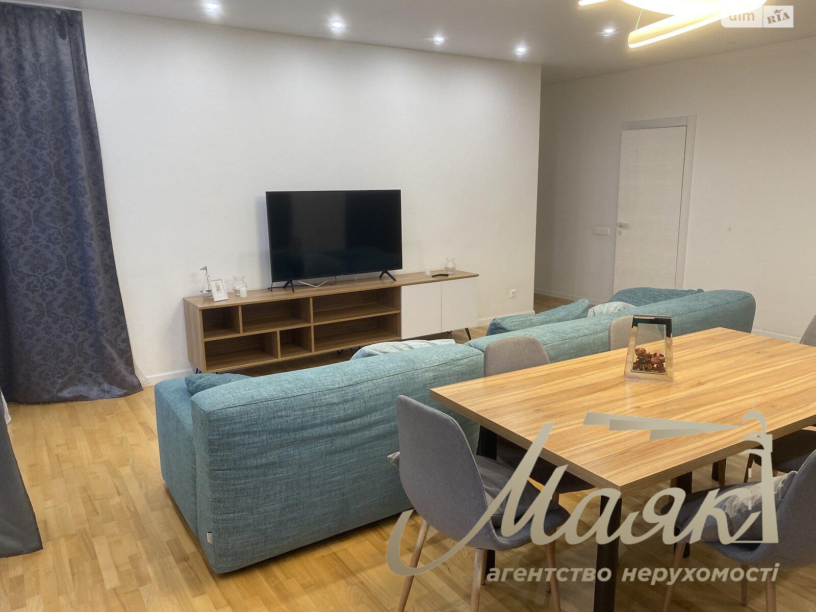 Аренда 3-комнатной квартиры 80м2 ЖК Французский Квартал 2 ул. Предславинская 53