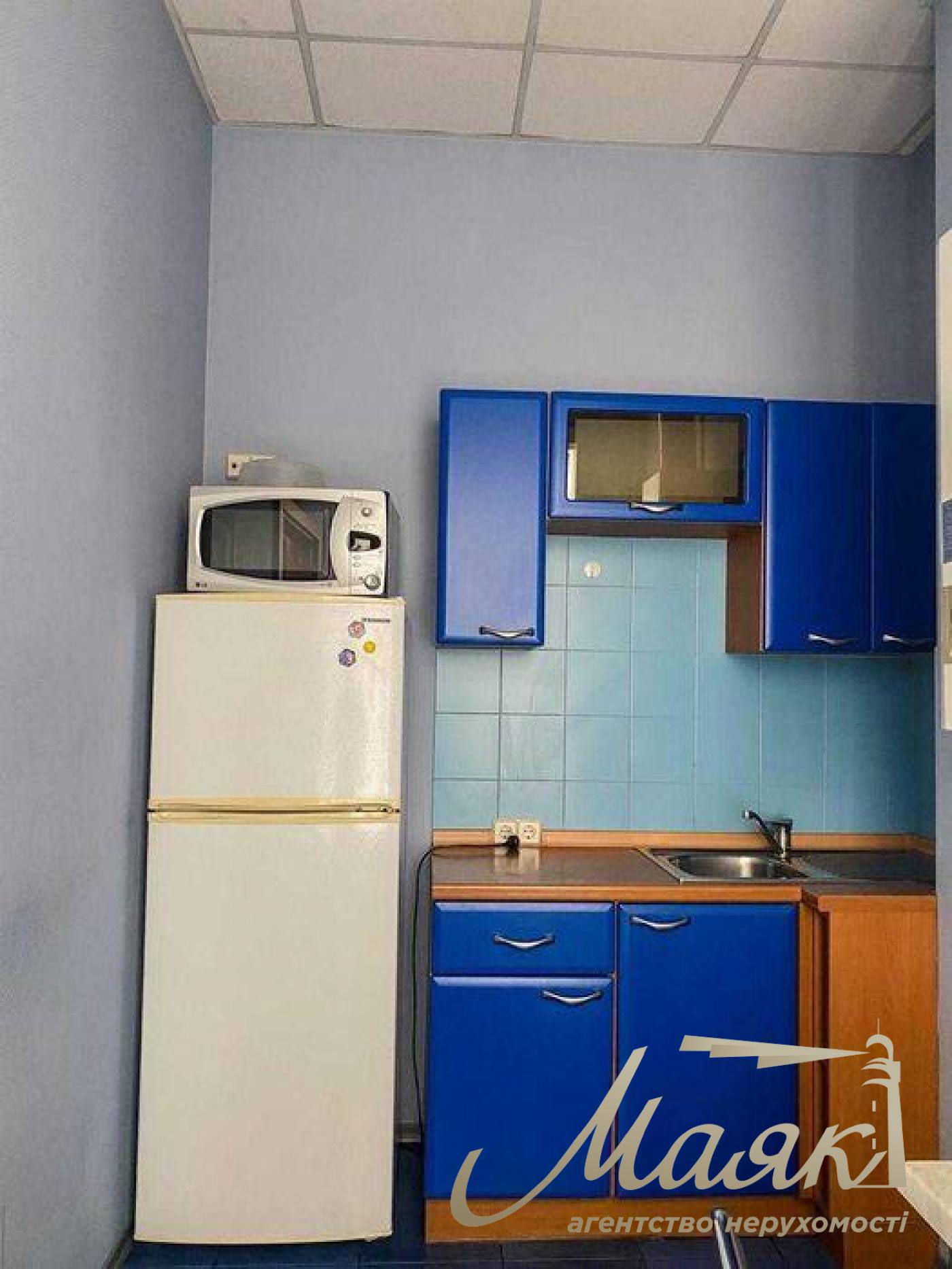 Оренда офісу площею 150 м² на вулиці Саксаганського, Голосієво, Центр
