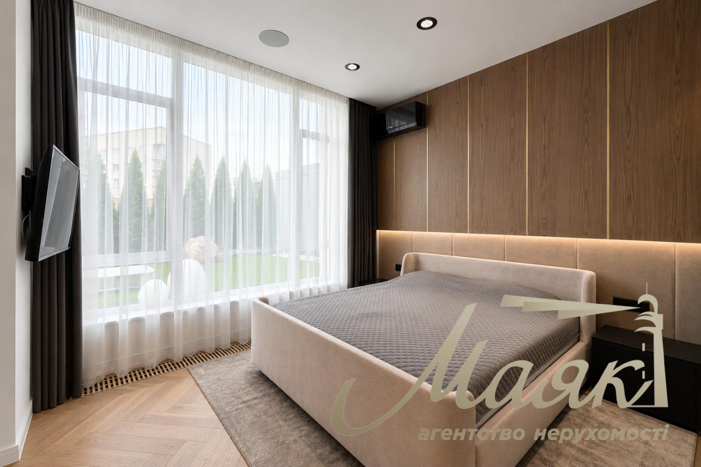 Продаж 4-кімнатної квартири площею 180 м² з двома терасами у ЖК «Park Avenue VIP», Голосієво, вул. Демеївська,