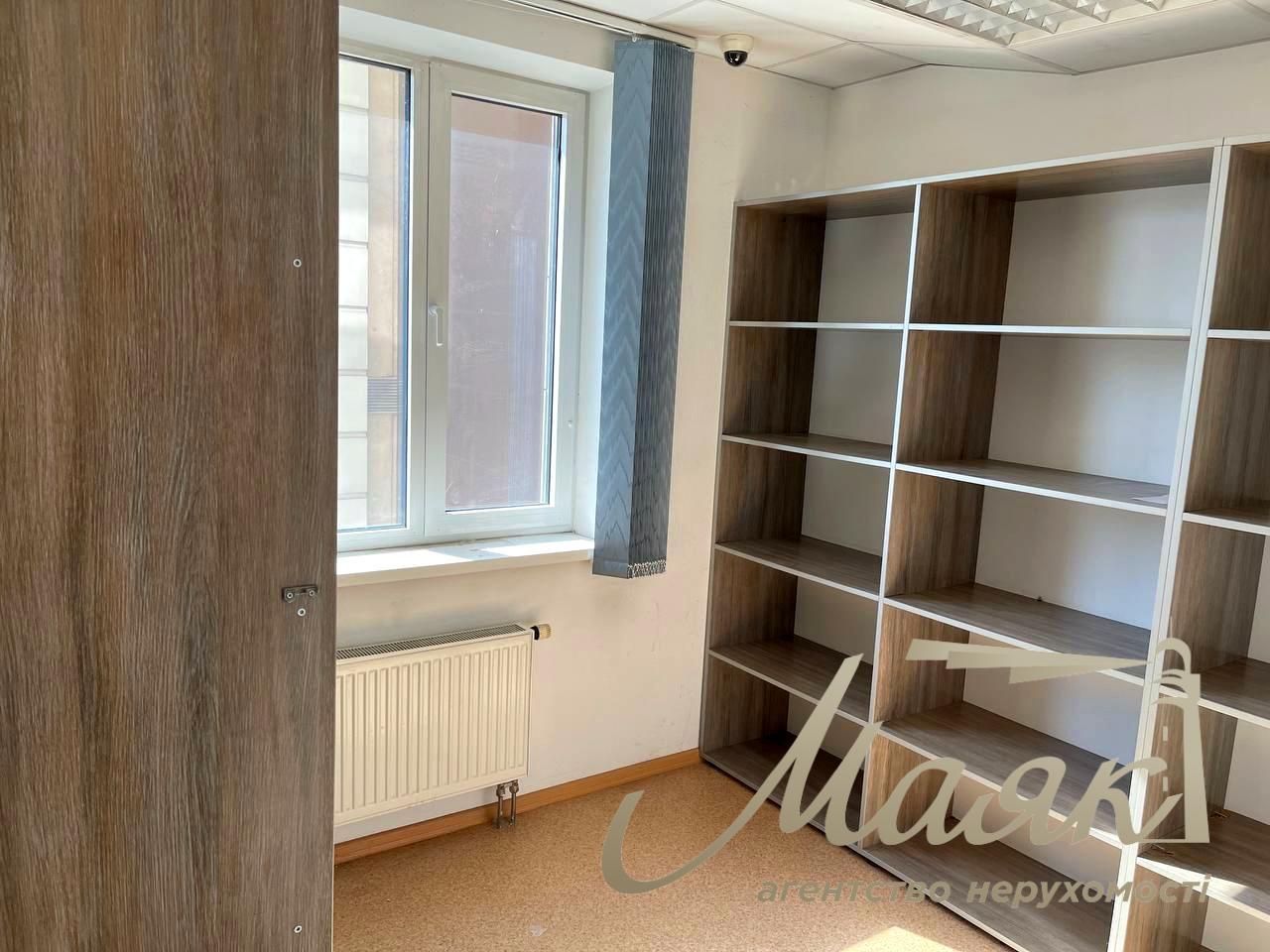 Оренда офісу площею 1500 м² у бізнес-центрі на вул. Фізкультури, 28, Олімпійська