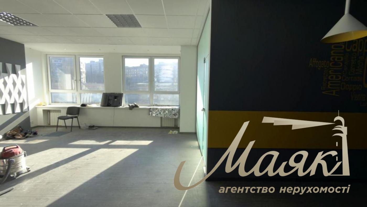 Оренда офісу площею 115 м² на вул. Мечникова, поблизу бізнес-центру «Парус», Печерський район