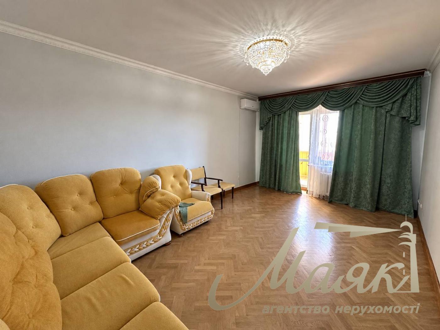 3-Bedroom Apartment (96 m²) for Rent at 9/1 Valeriy Lobanovskyi Ave.