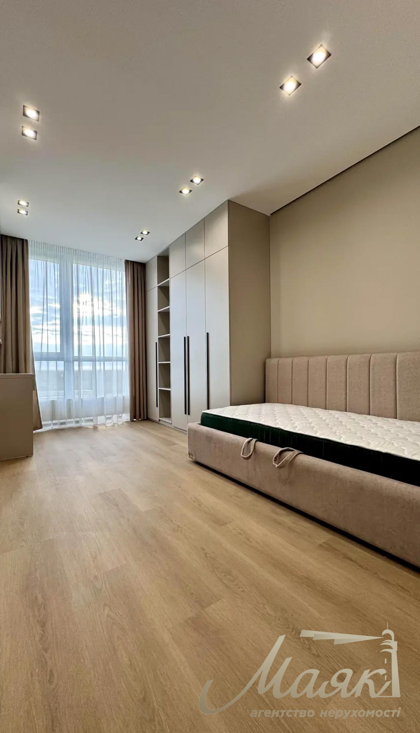 Продаж 3-к квартири ЖК Варшавський Плюс, Поділ, Виноградар