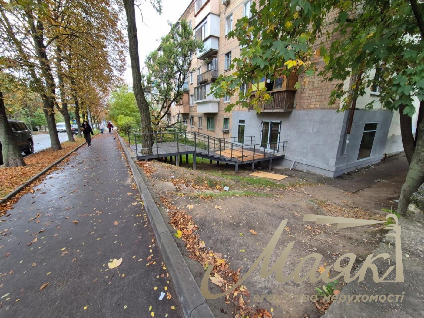 Commercial premises for sale, 45 m2, Vetryanye Gory