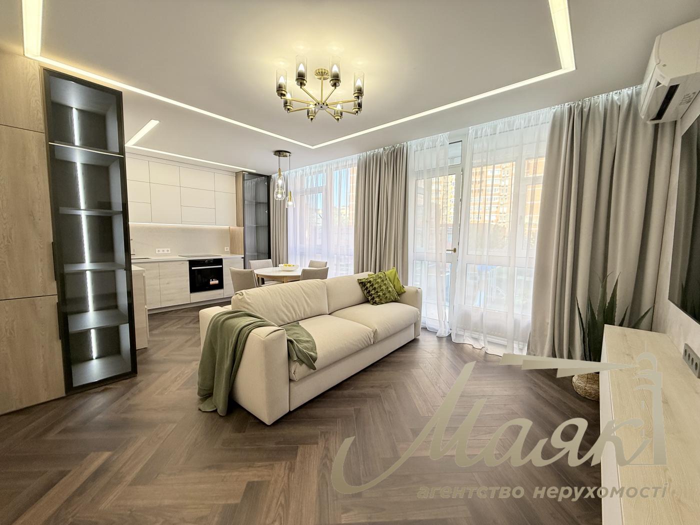 Продаж 4-кімнатної квартири площею 105 м² у ЖК «Французький квартал 2», Печерський район, Либедська