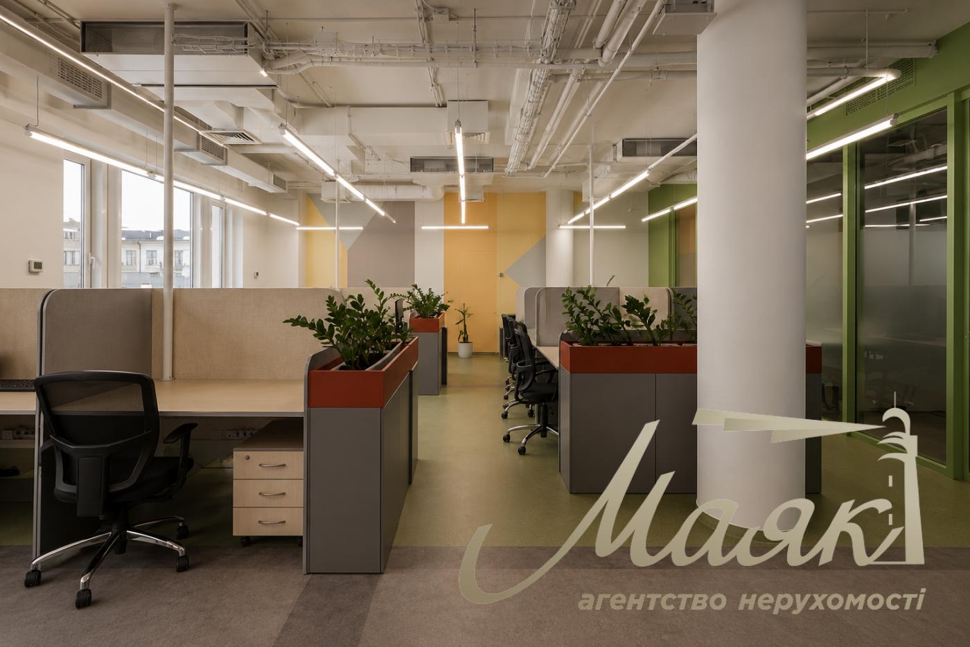 Продаж окремої будівлі в історичному центрі Києва, Поділ