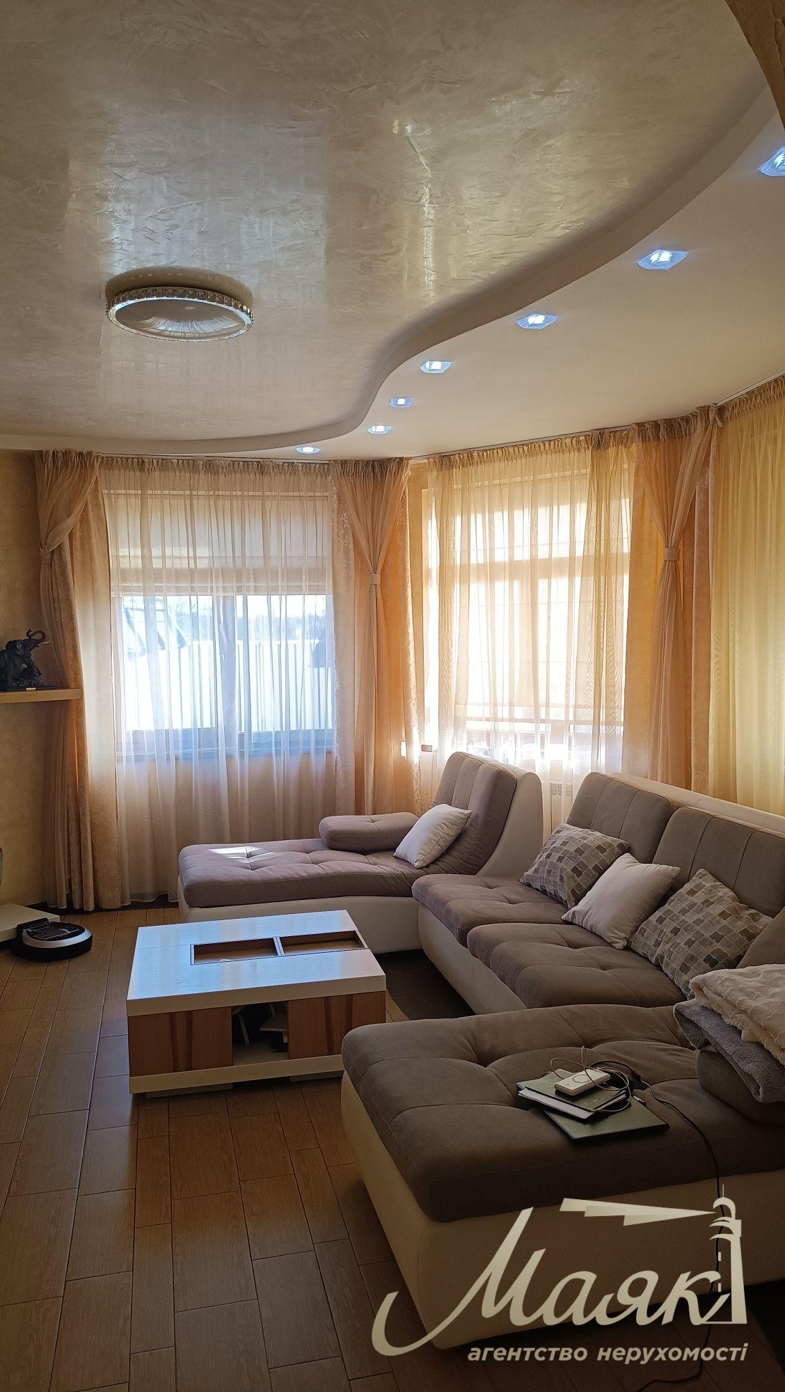 For sale house 470m2 str Brodovska with. Chapaevka / Vita-Litovska, Kyiv, Goloseevsky r-n.