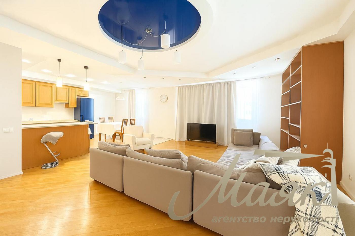 For sale 3-room apartment, Dragomirova, 4, Pechersk, Center!