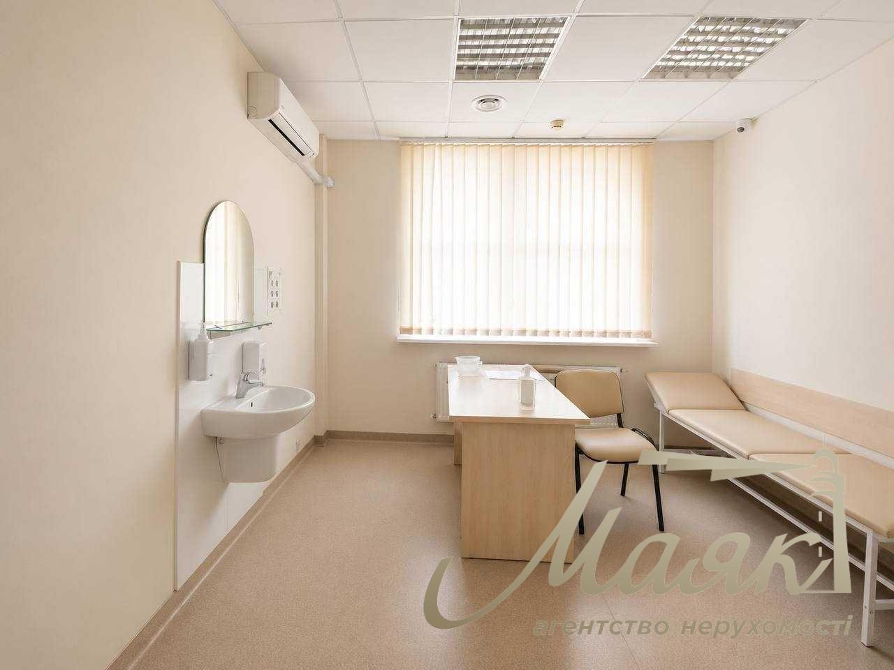 Оренда комерційного приміщення площею 250 м² на вул. Спаська, 5, Поділ.