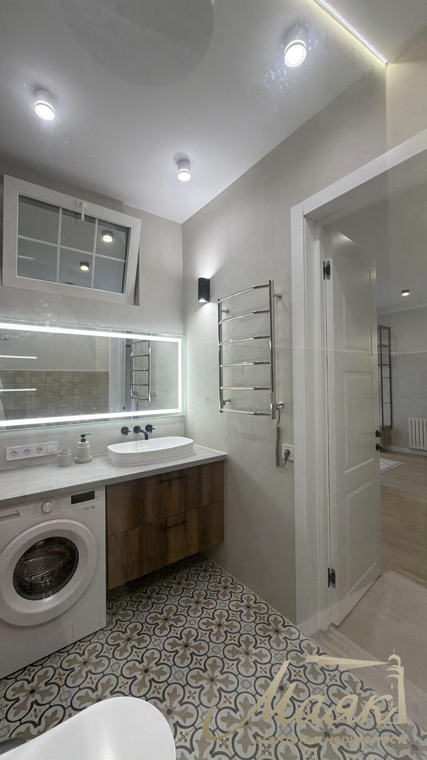 Оренда 1-кімнатної квартири 55.64м2 Печерський узвіз 19, Печерськ, Київ