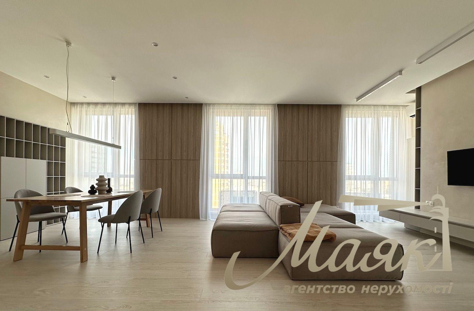 Rent 4-bedroom apartment in Residential Complex Yaroslav Grad