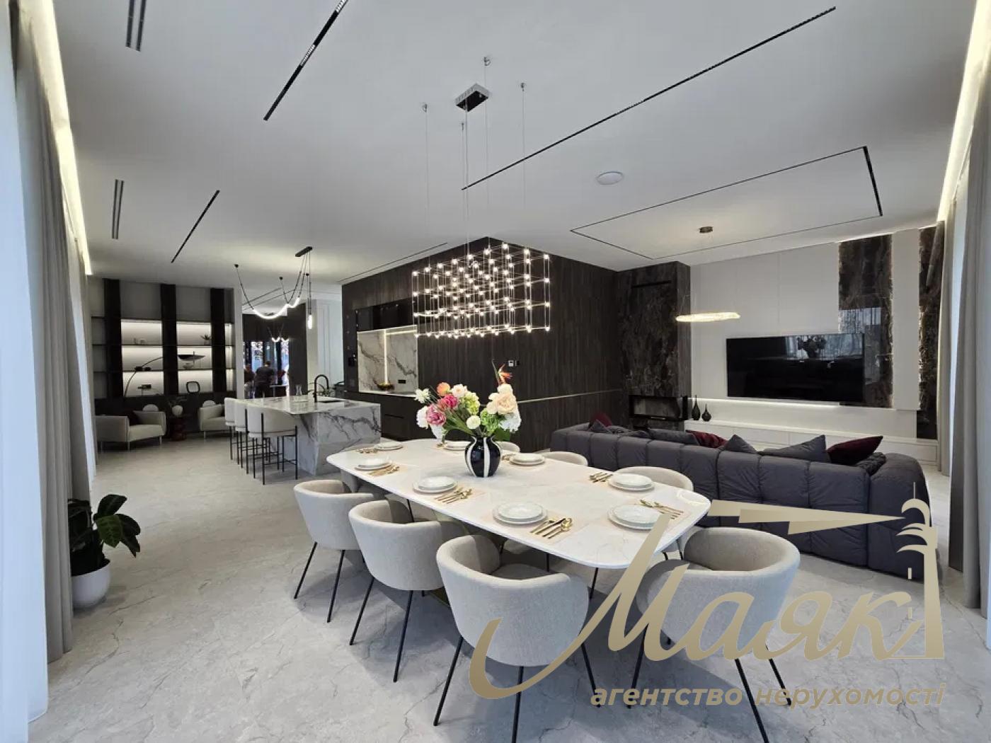 Продаж 3-поверхового будинку площею 350 м², Ходосівка, КГ «Нова Ходосівка»