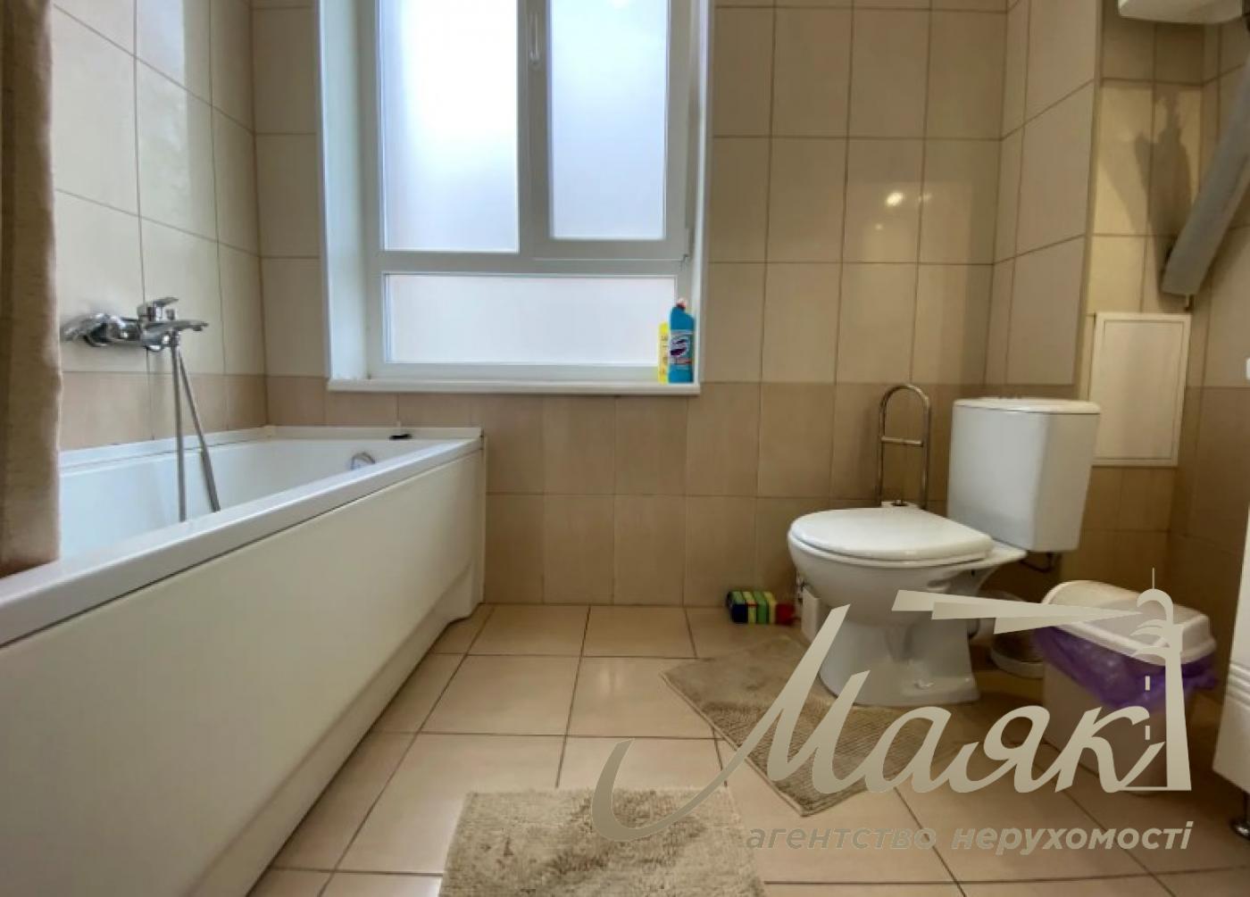 Аренда 3-х комнатной квартиры по ул. Софиевская, 1, Центр.