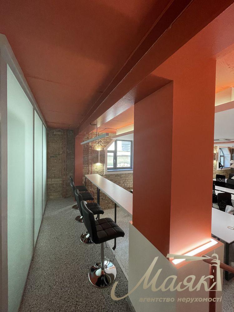 Оренда офісу 270м2 на Воздвиженка, Поділ