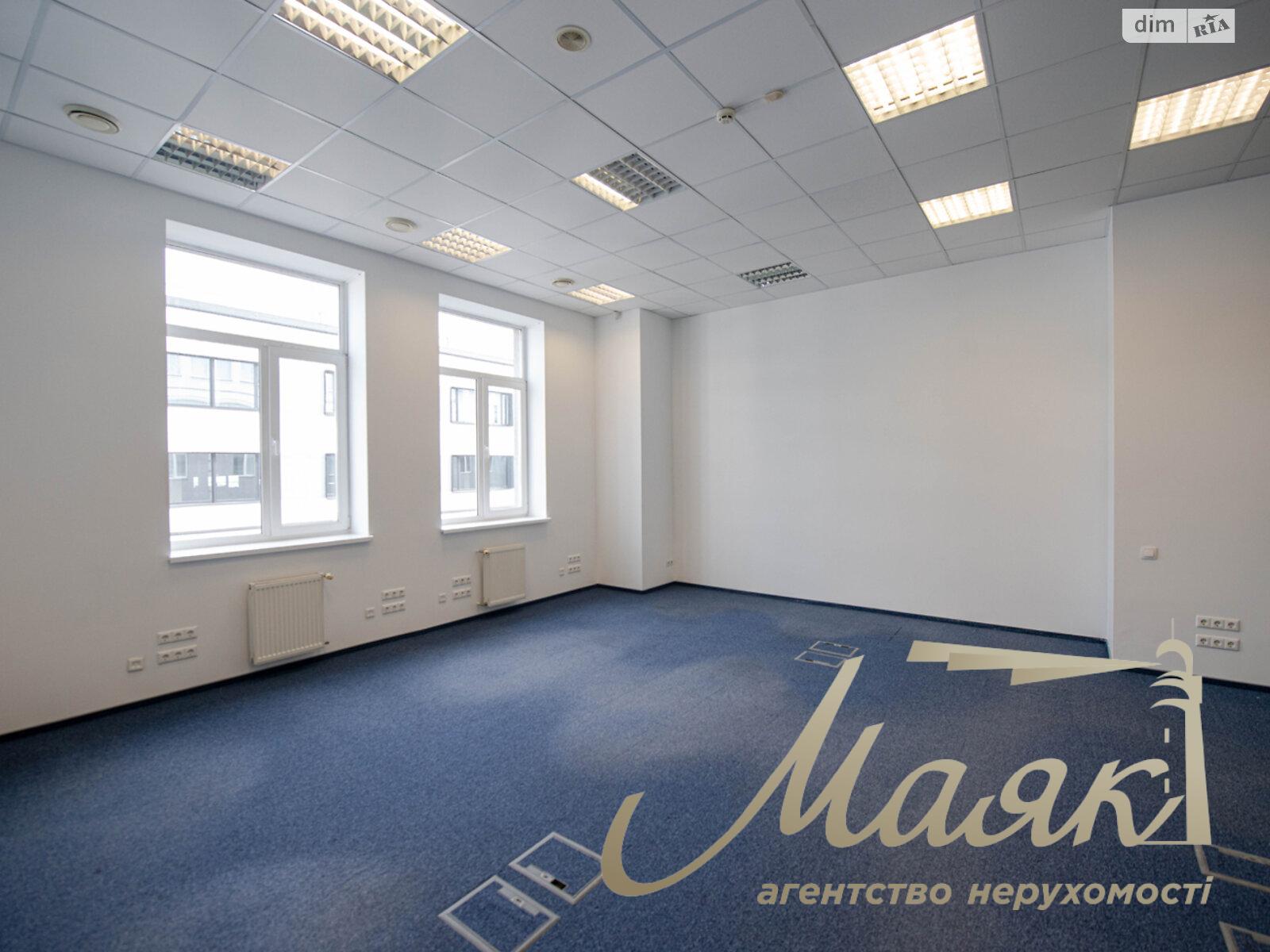 Office for rent 296m2 in BC Business City on Mykola Pimonenko str. 13