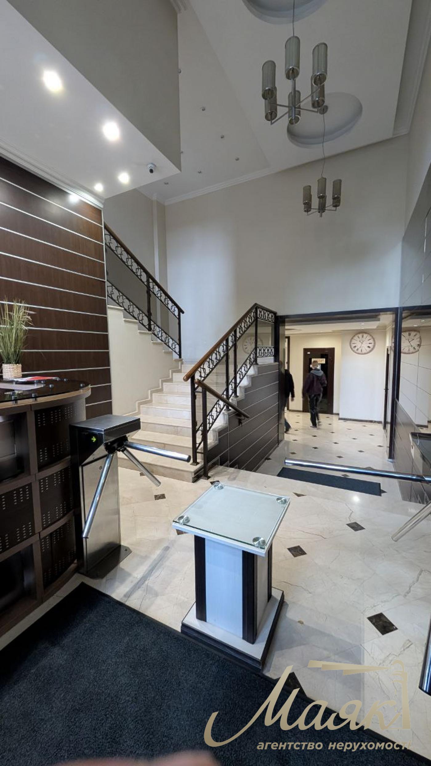 Оренда офісу 200 м² у центрі Києва, вул. Січових Стрільців, 50