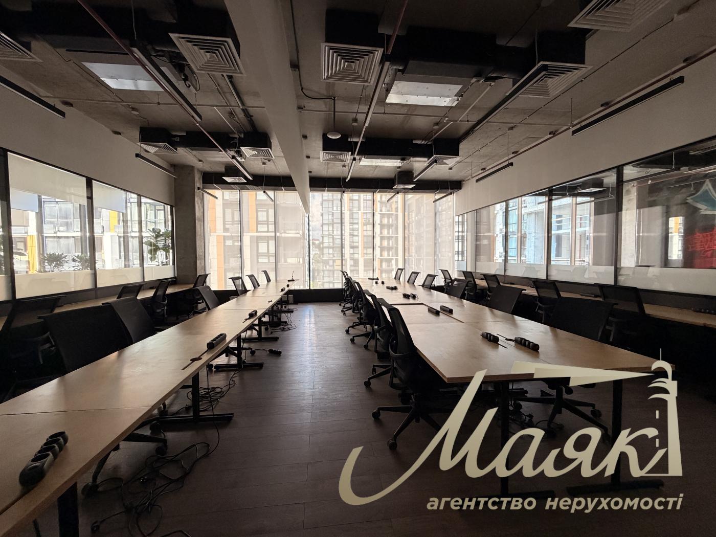 Rent a furnished office at the Magnett Business Center, Bolshaya Vasilkovskaya St.