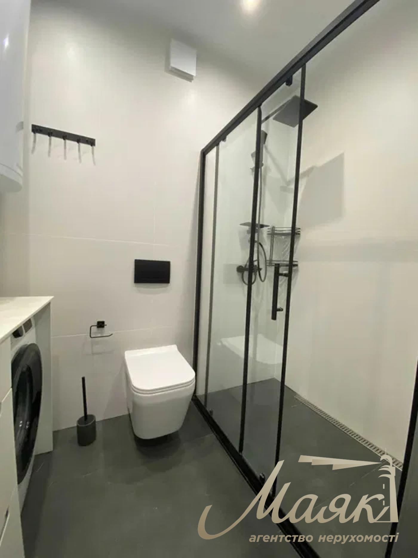 Оренда 3-кімнатної квартири у ЖК «White Lines», 71 м², Голосіївський район