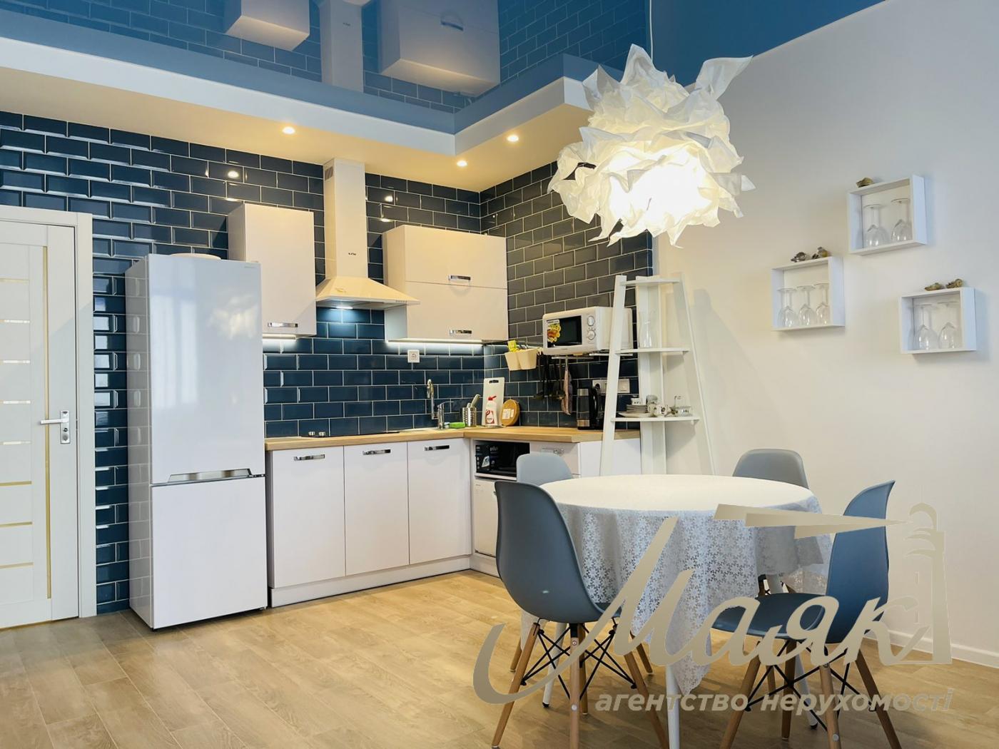 Продажа 3-комнатной квартиры, 129м², ЖК Новопечерська Вежа, Печерск, Киев