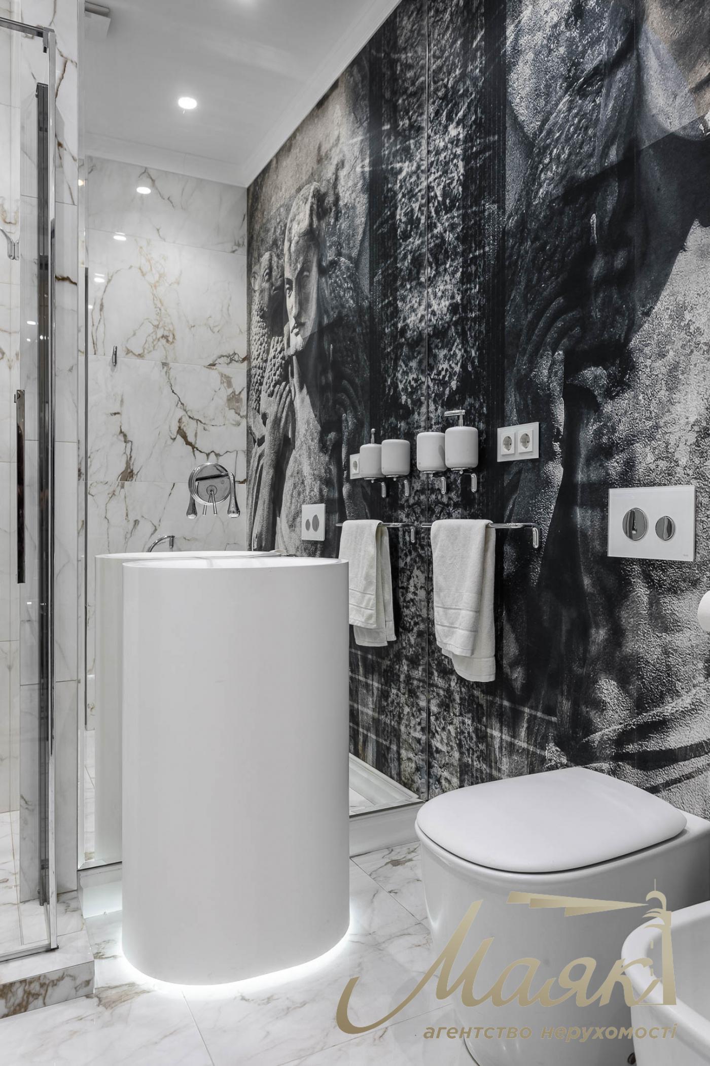 Продажа видовой 3-комнатной квартиры в ЖК Tetris Hall, ул. Ивана Федорова, 2а