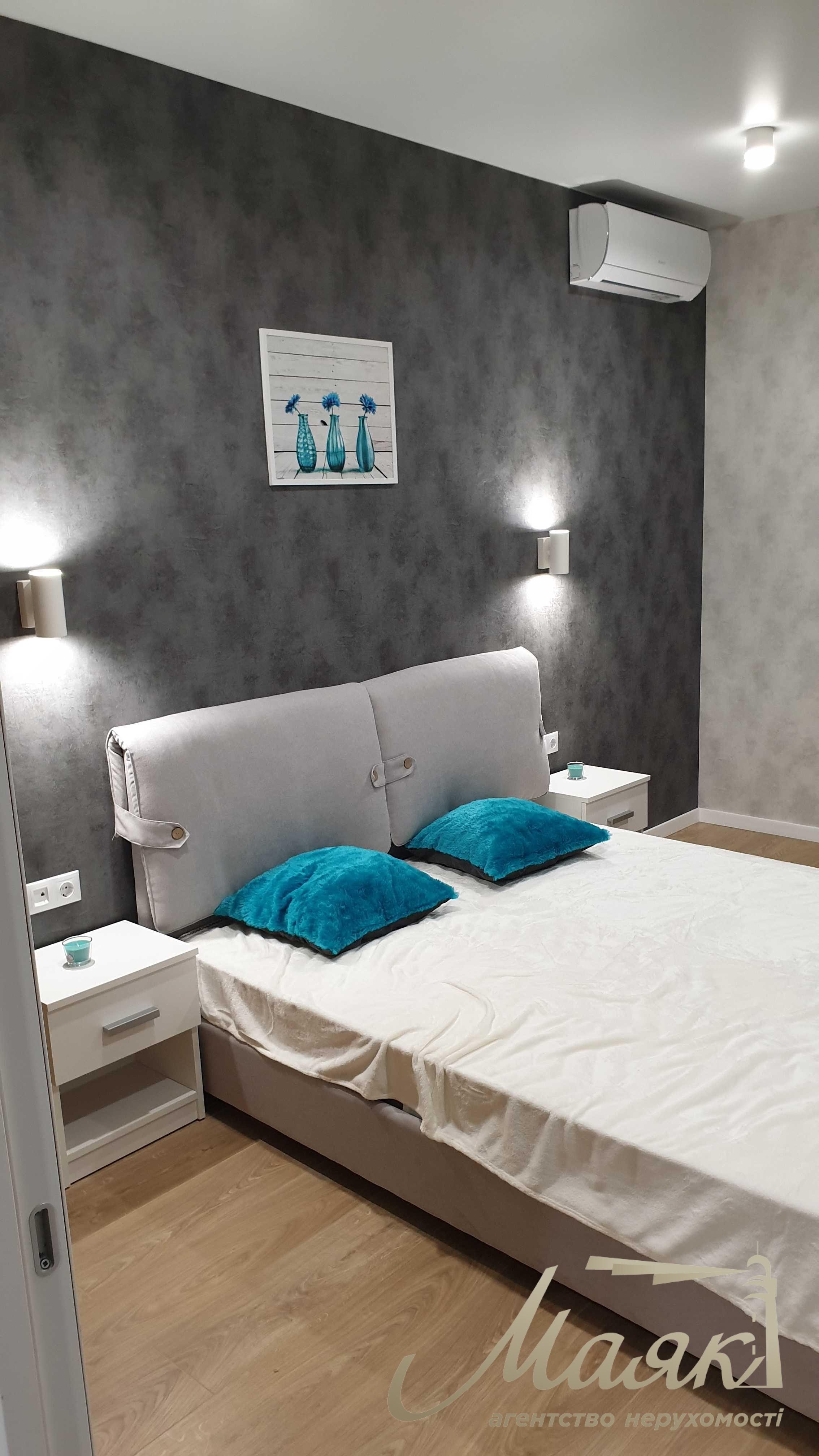 Продаж квартири площею 49 м², ЖК «Славутич». Зарічна, 2-кімнатна квартира