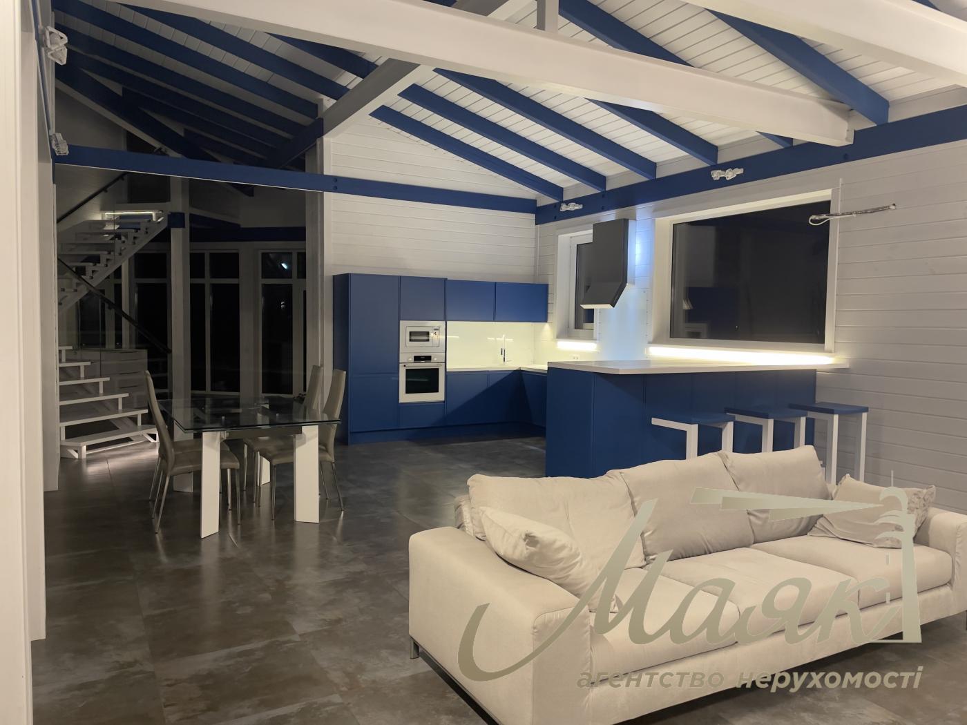 Продаж будинку в с. Лісники поруч Equides Club та гольф-клубом