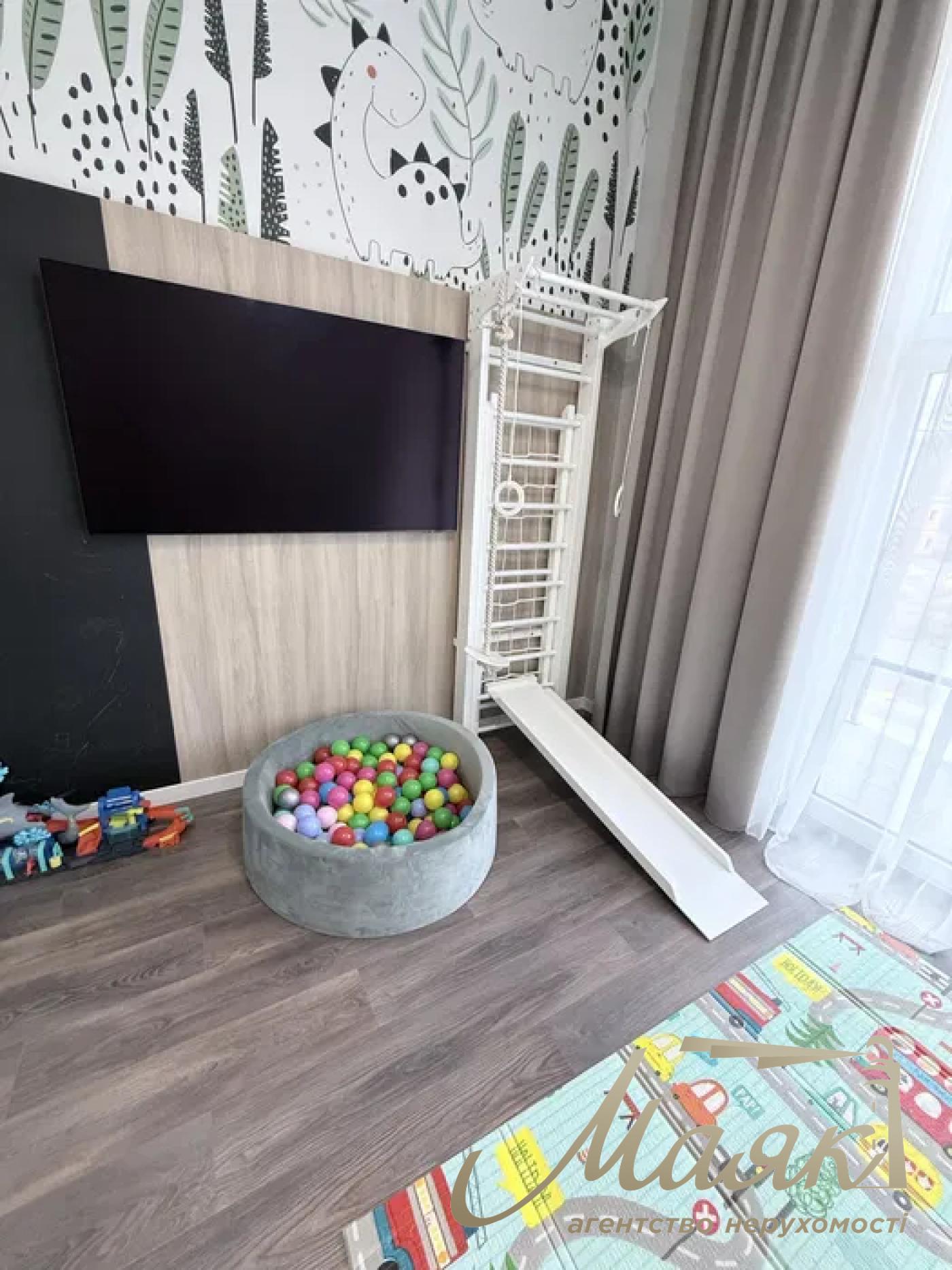 A stylish two-story house is for sale in a cozy wooded area in the village of Khodosivka—the perfect place for those who appreciate peace and quiet, nature, and the comforts of modern life.