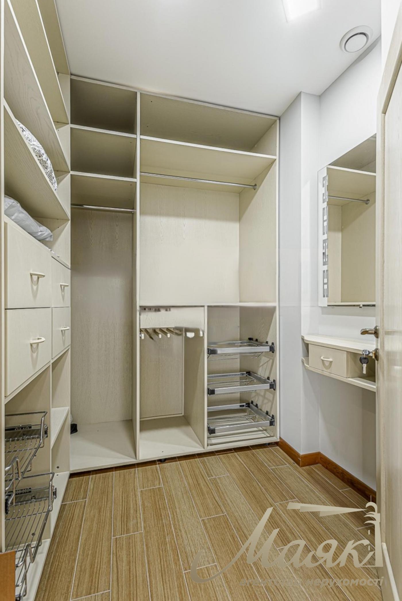 Продаж 3к-квартири в ЖК Новопечерські липки, вул. Драгомирова 5, Печерськ, Київ