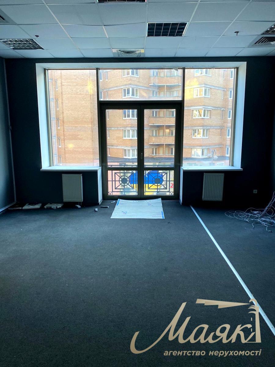 Продажа офисного помещения 561 кв.м. ул. Большая Васильковская ул. (Красноармейская), 5