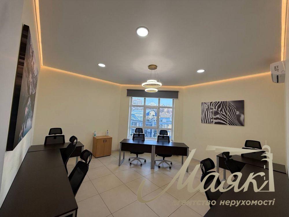 Аренда офиса в ЖК Карнеги, Кловский спуск 7а, Кловская 