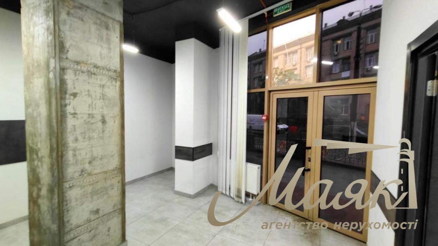 Оренда фасадного приміщення, вул. Глибочицька