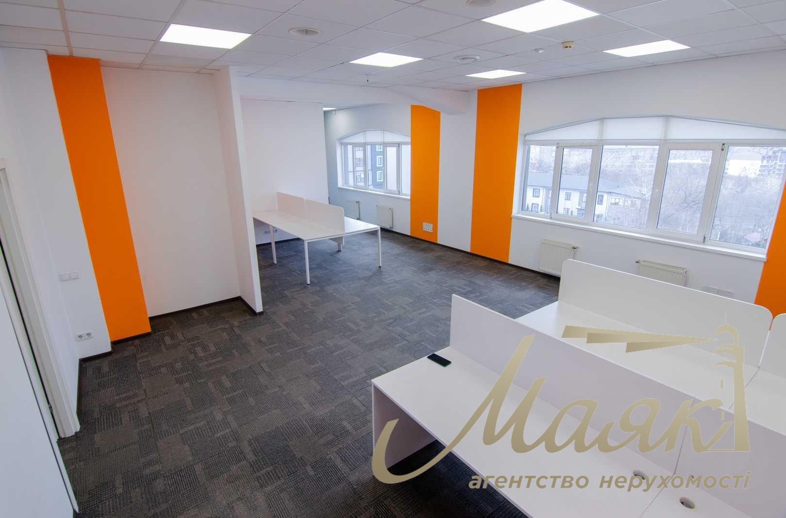 Аренда офиса 268 м2 в бизнес-центре Business City 