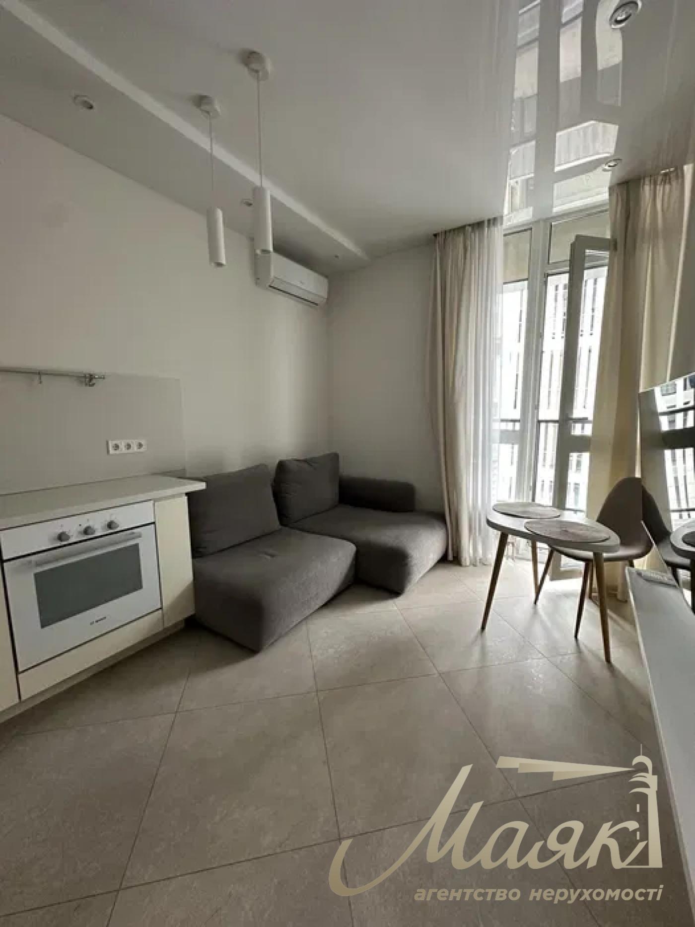 Rent 1 bedroom apartment in Residential Complex French Quarter 2, Lybedskaia