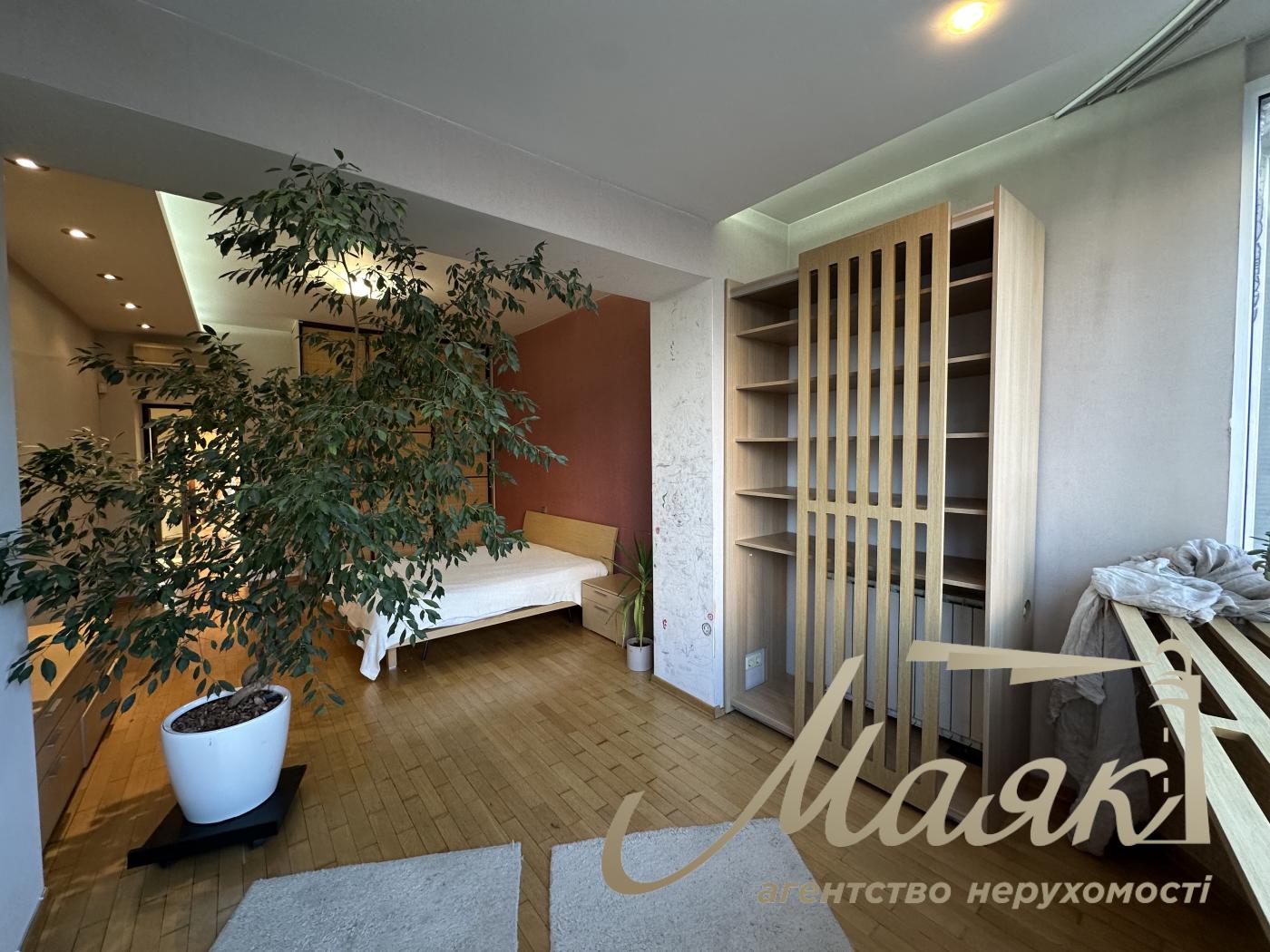 Оренда 3-кімнатної квартири (122 м²) на просп. Івасюка, 10-А