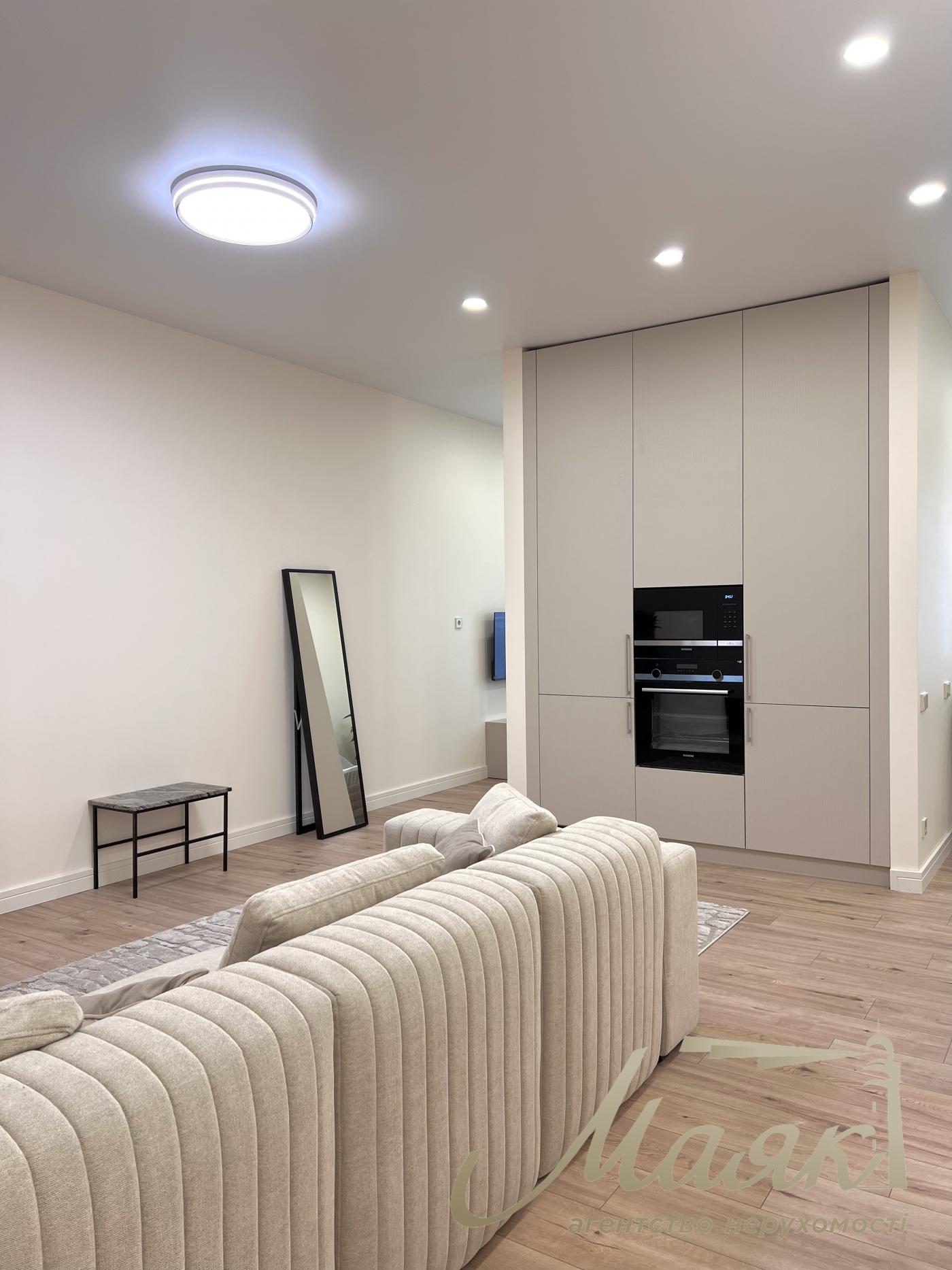 Продажа 2-комнатной квартиры 65м2,ЖК «Владимирский», ул. Антоновича, 109