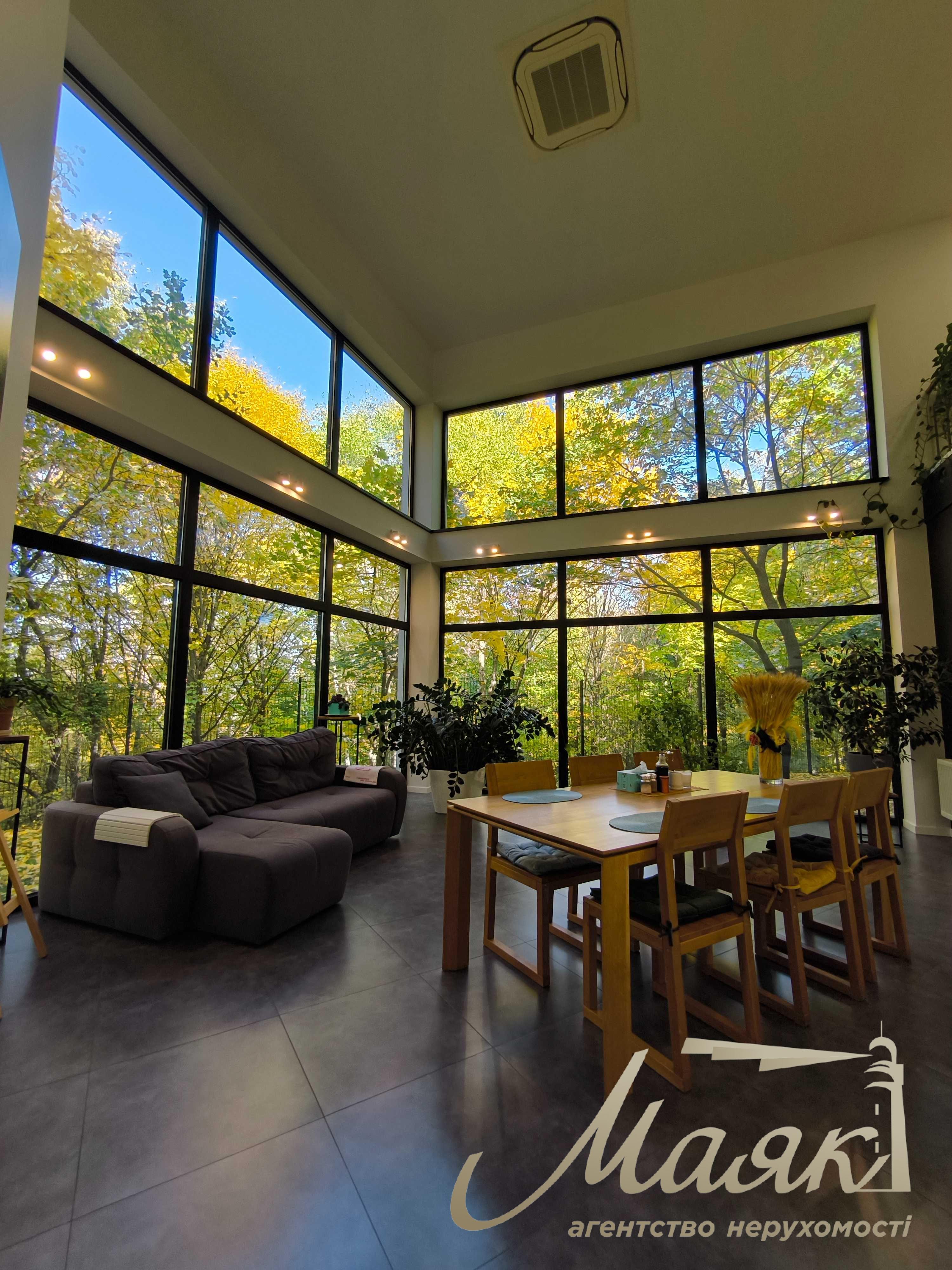 Продажа дома 390м2 среди заповедного парка рядом с Киевом