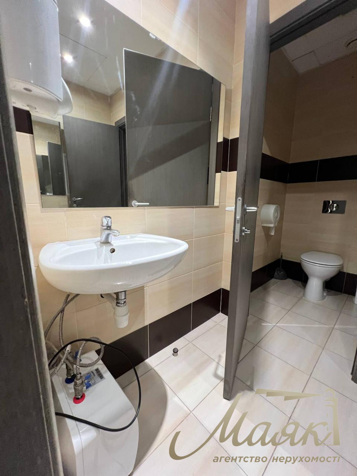 Оренда офісу 260м2 на вул.Ярославів Вал 23, Золоті Ворота.