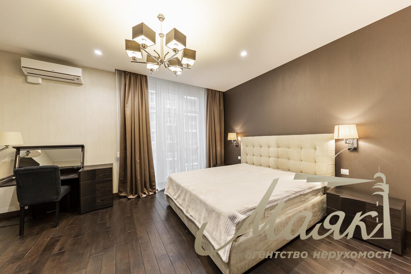 Оренда 4-кімнатної ЖК Французький Квартал, вул. Саперне Поле 12, 164м2