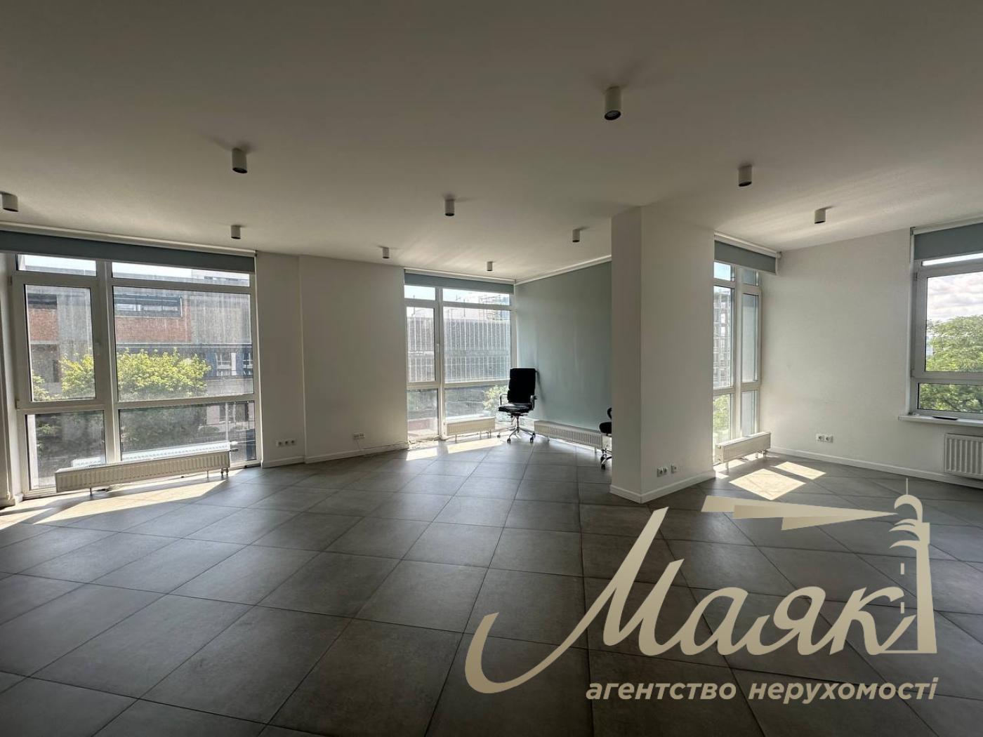 Office for rent 108m2, Residential Complex Central Park