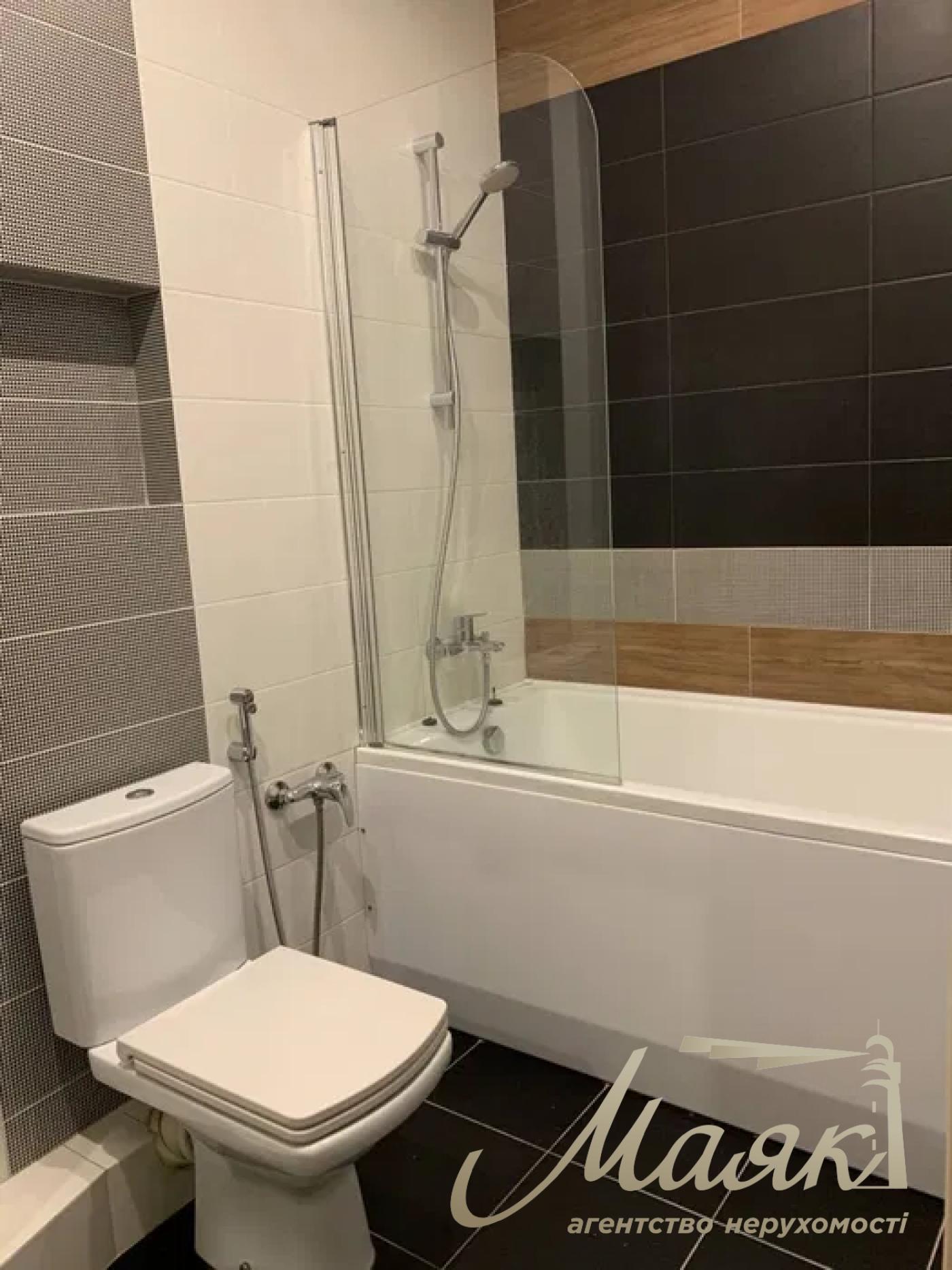 Rent 2-bedroom apartment Esplanadnaya str. 2, Gulliver, Sports Palace